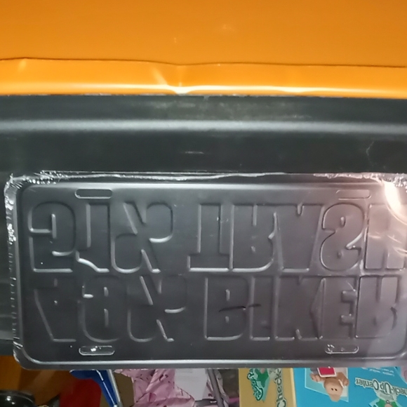 NWOT Novelty license plate - Picture 3 of 3